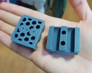 Gehn's Imager/Andotrope 3D-printed tablet grips/holders