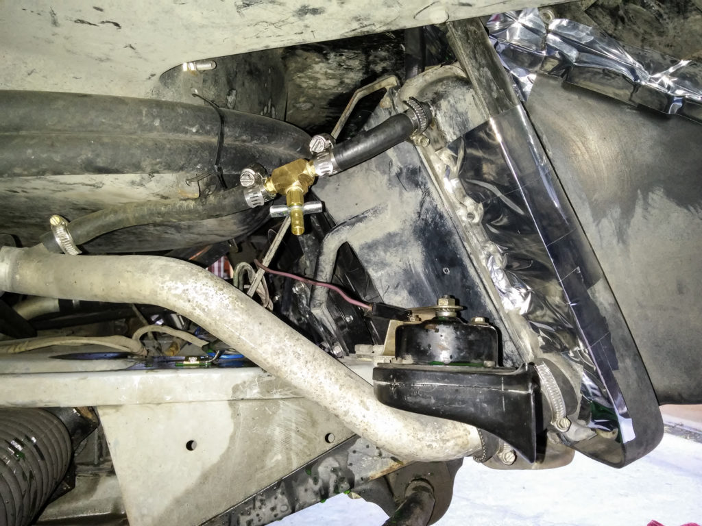 DeLorean Radiator Hoses with T-valve
